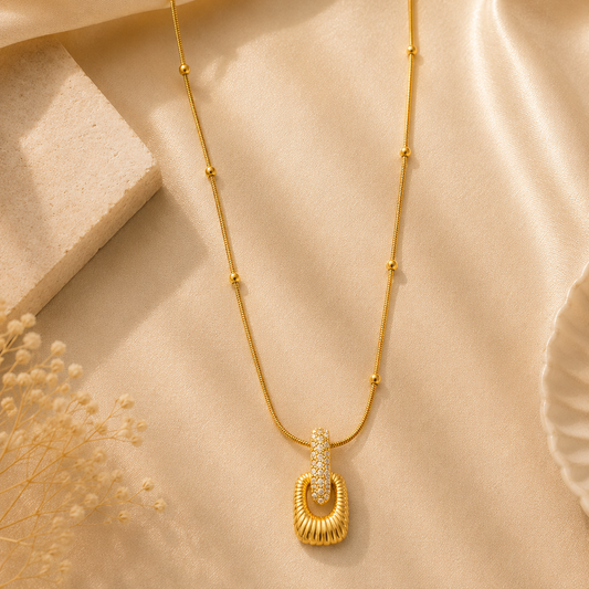 Dune Pendant Necklace