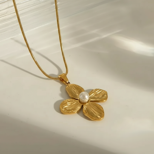 Elara Bloom Pendant