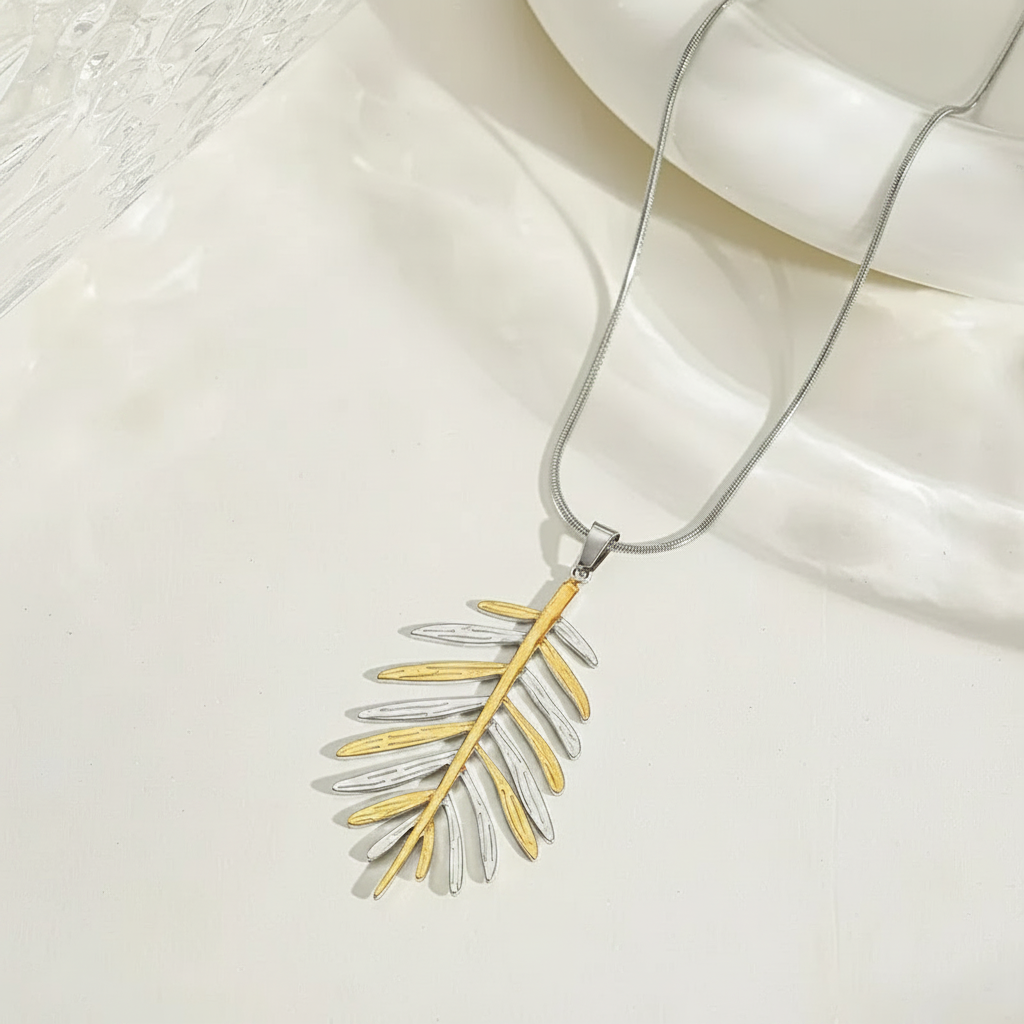 Palmix Pendant