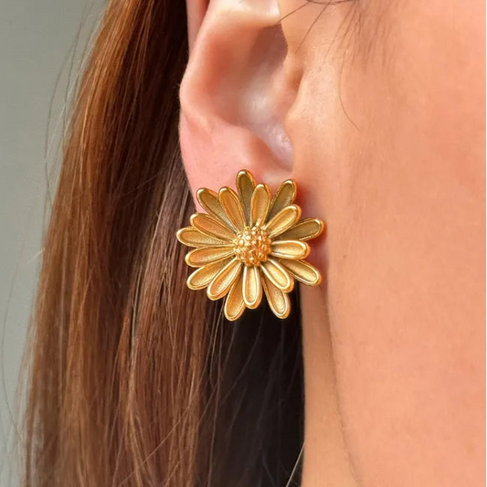 Golden Daisy Stud Earrings