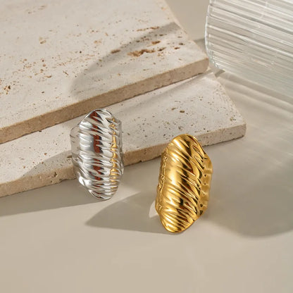 Rift Ridge Ring