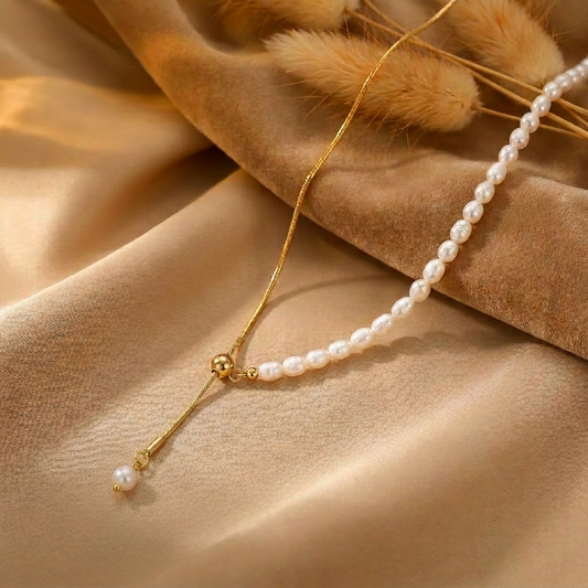 Pearlique Necklace