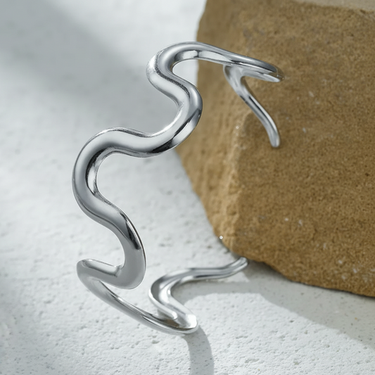 Serpentine Wave Cuff